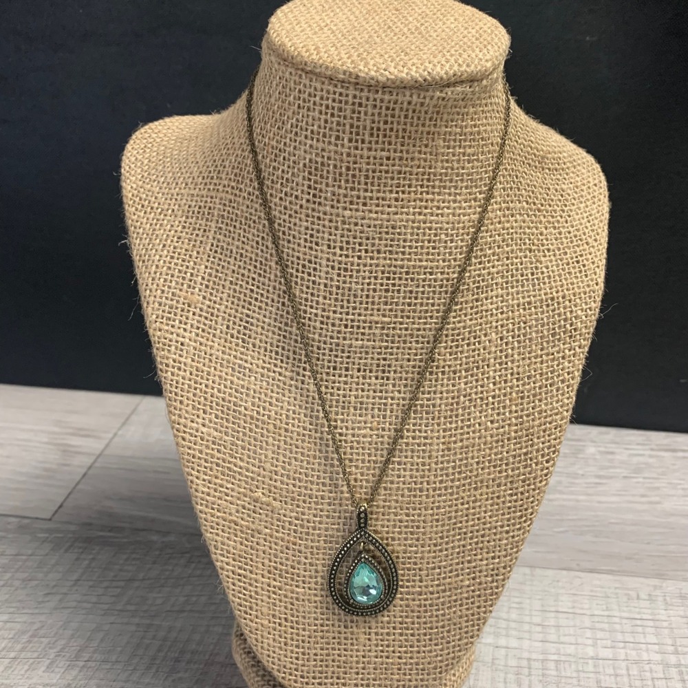 Antique Brass Tone Aqua Blue Crystal Teardrop Pendant Necklace 18" Vintage Style